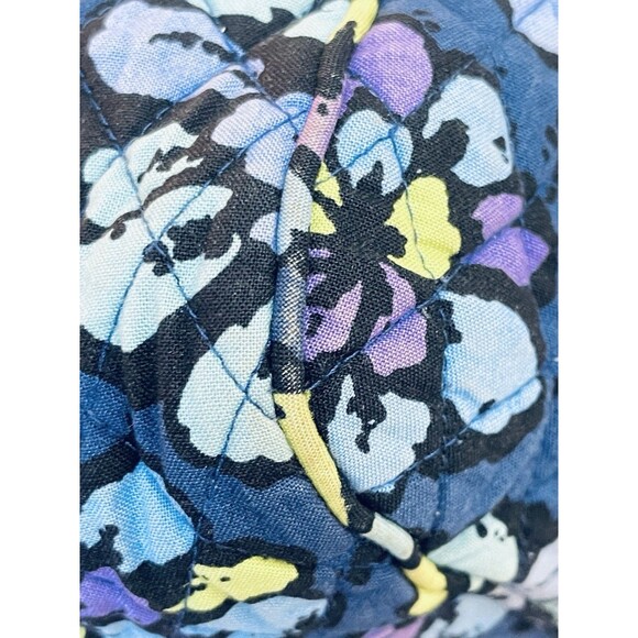 Vera Bradley Indigo Pop Quilted Shoulder Tote Bag – Retired Pattern - Picture 11 of 16